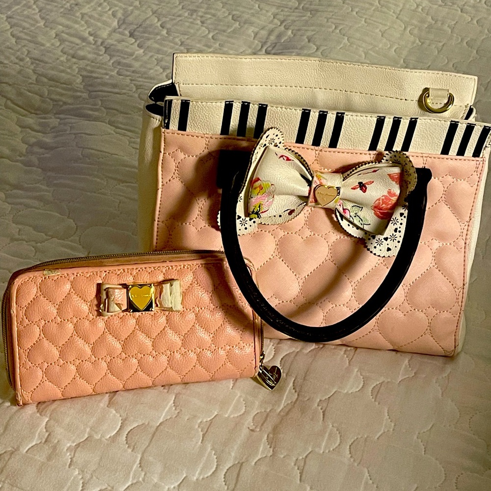 🎀BETSEY JOHNSON BOW PURSE & WALLET SET PINK GREAT COND🎀